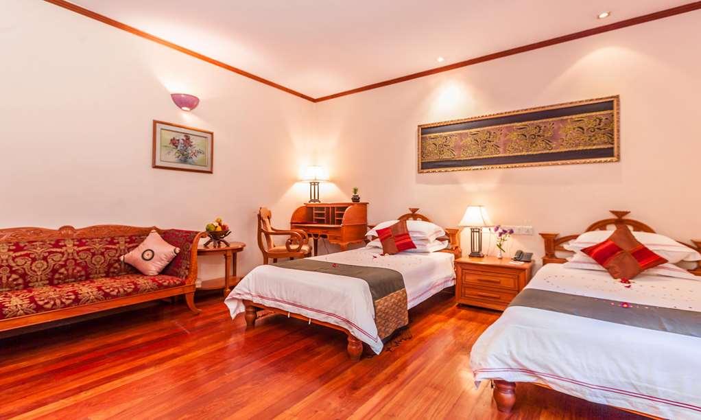 The Hotel By The Red Canal Mandalay Exterior photo