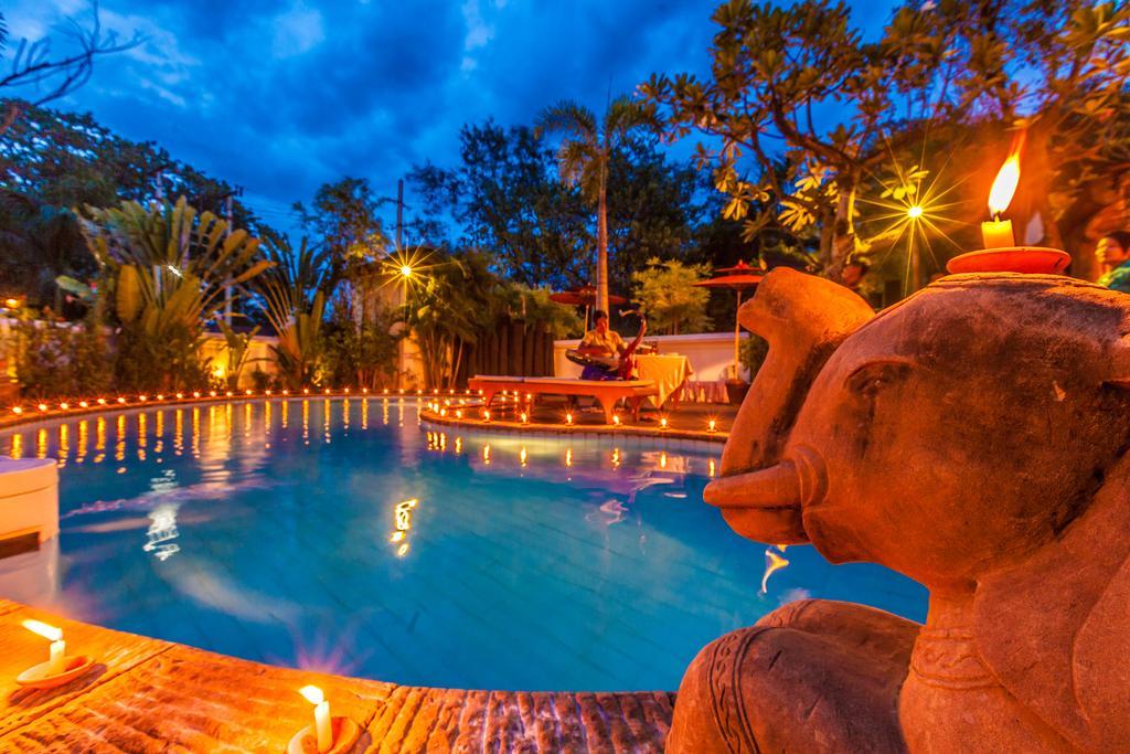 The Hotel By The Red Canal Mandalay Exterior photo
