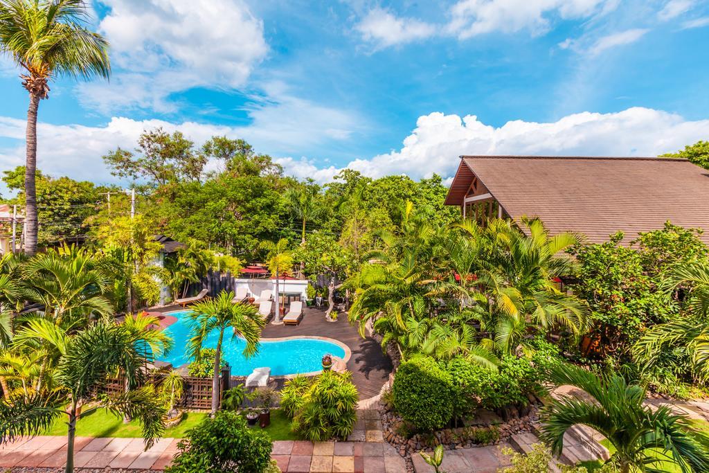 The Hotel By The Red Canal Mandalay Exterior photo